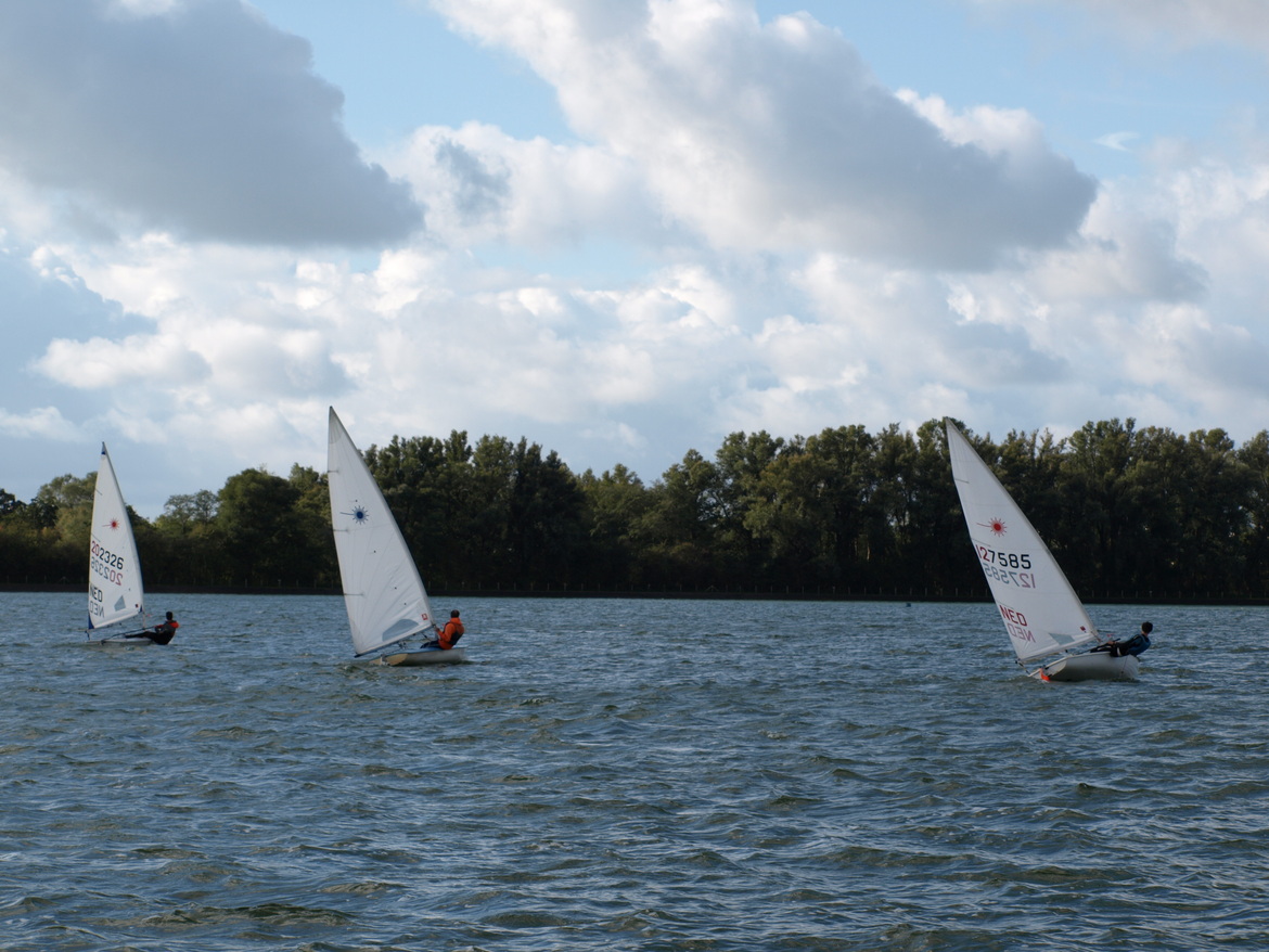 kdrzv-zelfstandig-zeilen-dordrecht-lasers-p1012989